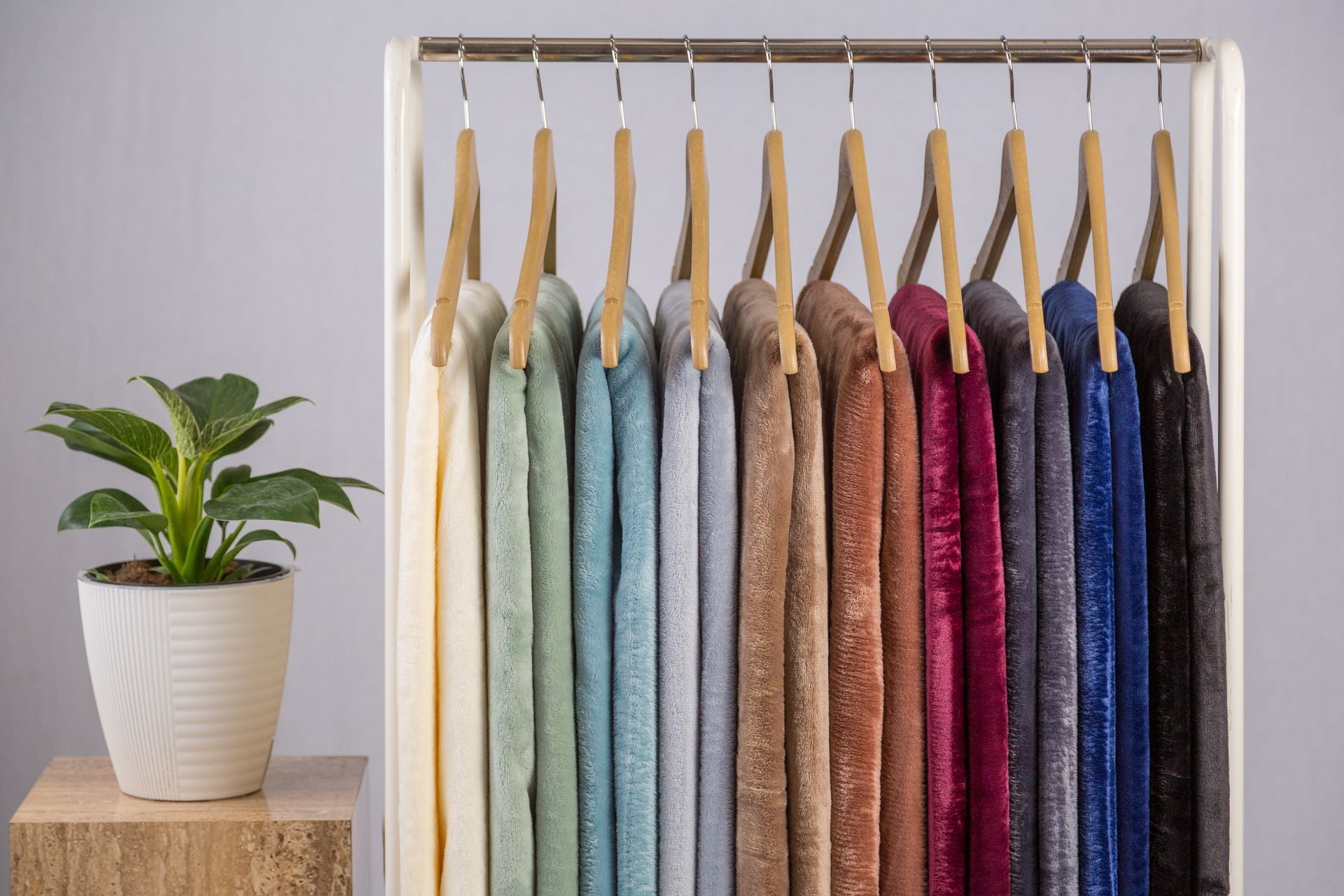 Intelligent Threads Recovery Blanket