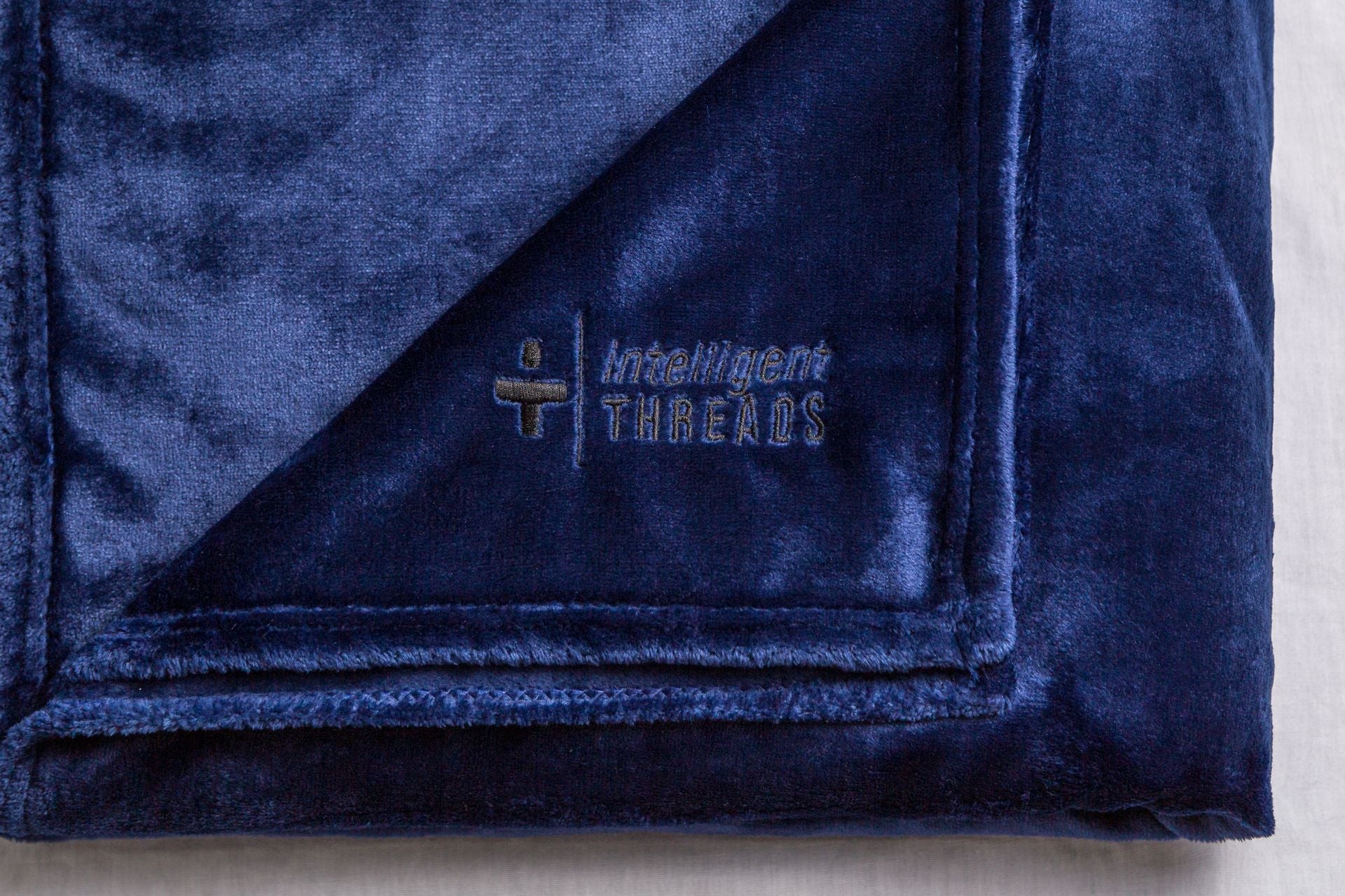 Intelligent Threads Recovery Blanket
